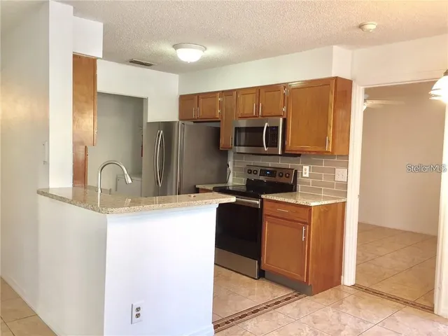 $1,600 | 1069 South Hiawassee Road, Unit 1311, Orlando, FL 32835
