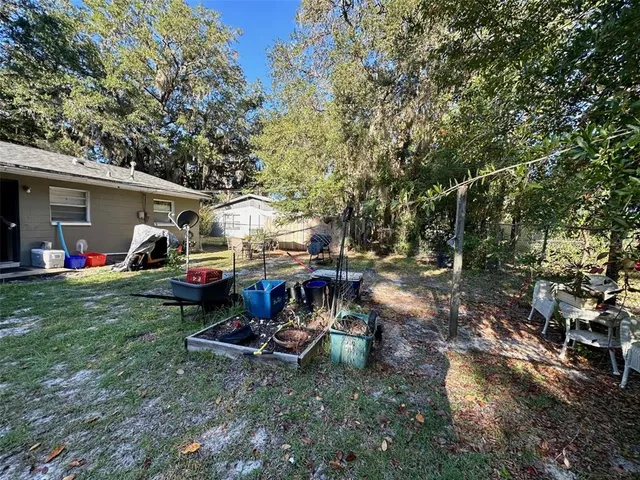 $1,325 | 1914 Northeast 21st Place, Gainesville, FL 32609