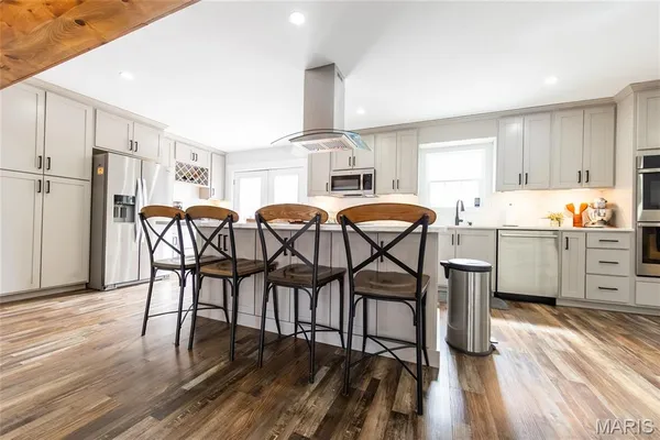 $669,000 | 11720 County Road 5160, Rolla, MO 65401