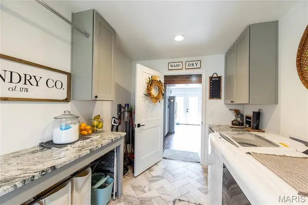 $679,000 | 11720 County Road 5160, Rolla, MO 65401