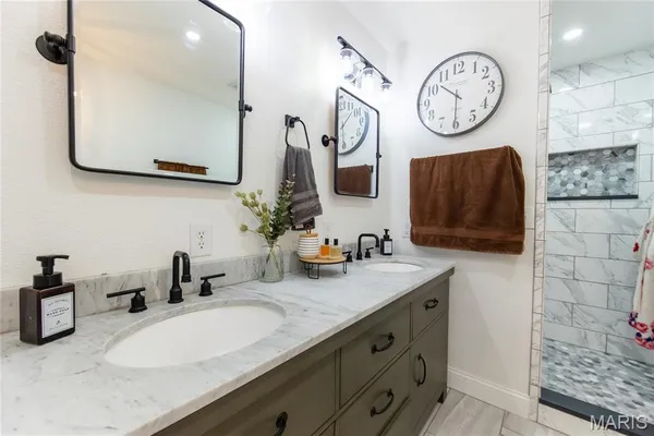 $669,000 | 11720 County Road 5160, Rolla, MO 65401