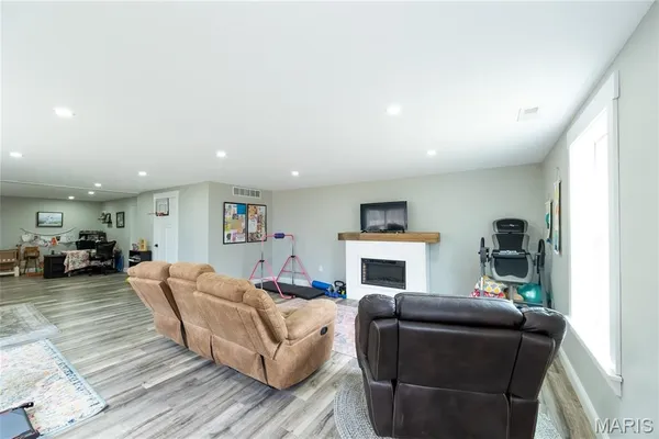 $669,000 | 11720 County Road 5160, Rolla, MO 65401