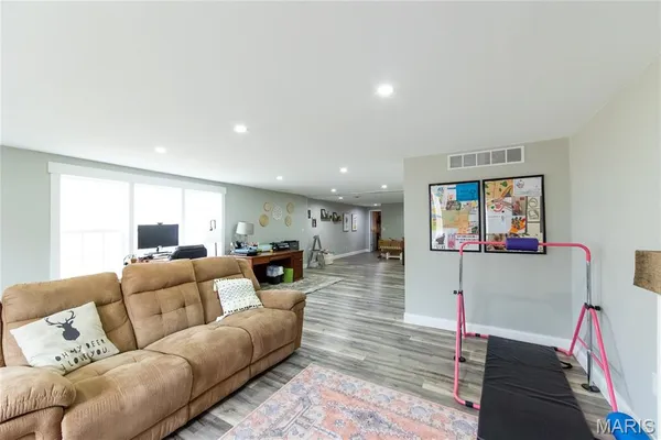 $679,000 | 11720 County Road 5160, Rolla, MO 65401
