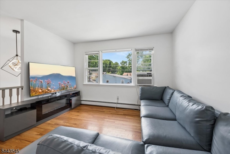 1 Arthur Road Hopatcong, NJ 07874 - Photo 8 of 38
