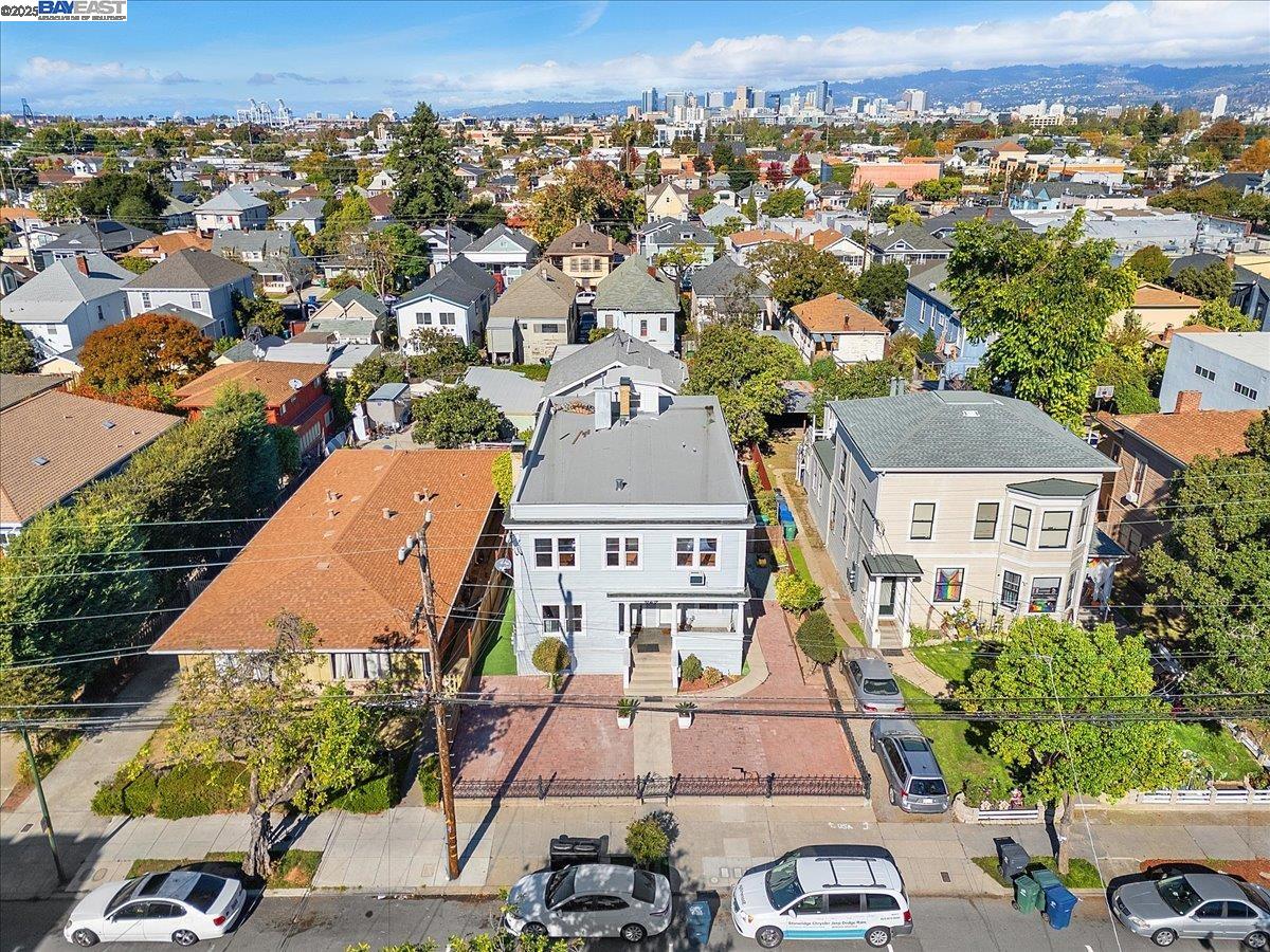 629 Santa Clara Avenue Alameda, CA 94501 - Photo 39 of 47 an aerial view of multiple houses with a yard