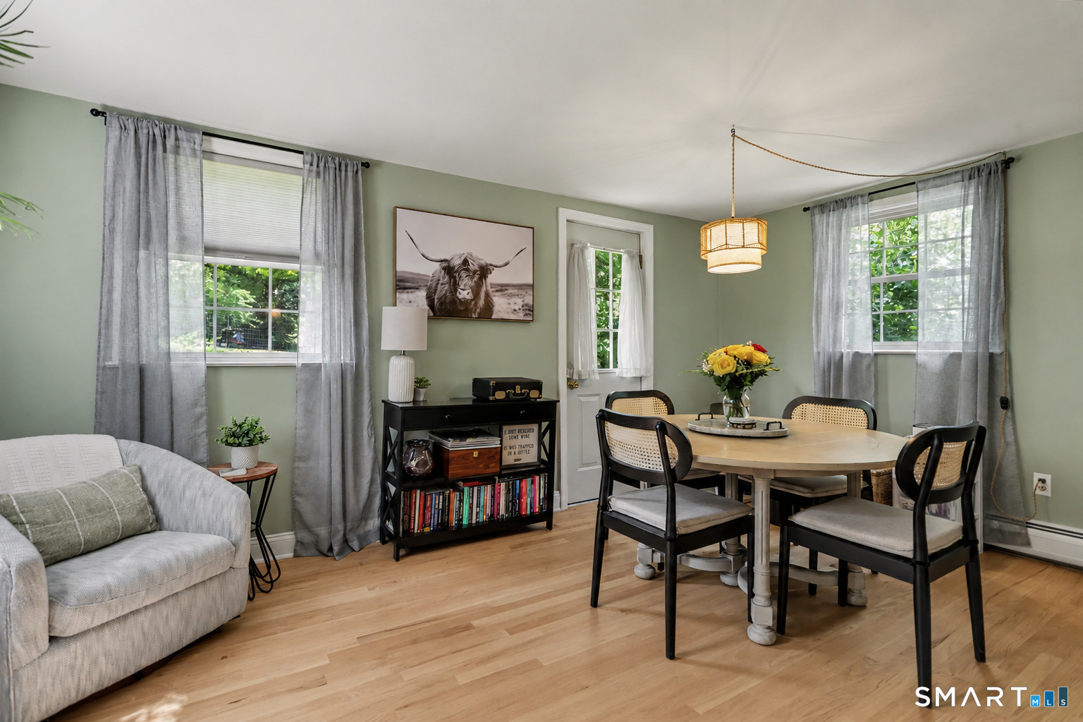 163 Huntingtown Road Newtown, CT 06470 - Photo 11 of 26 Gallery Image 11
