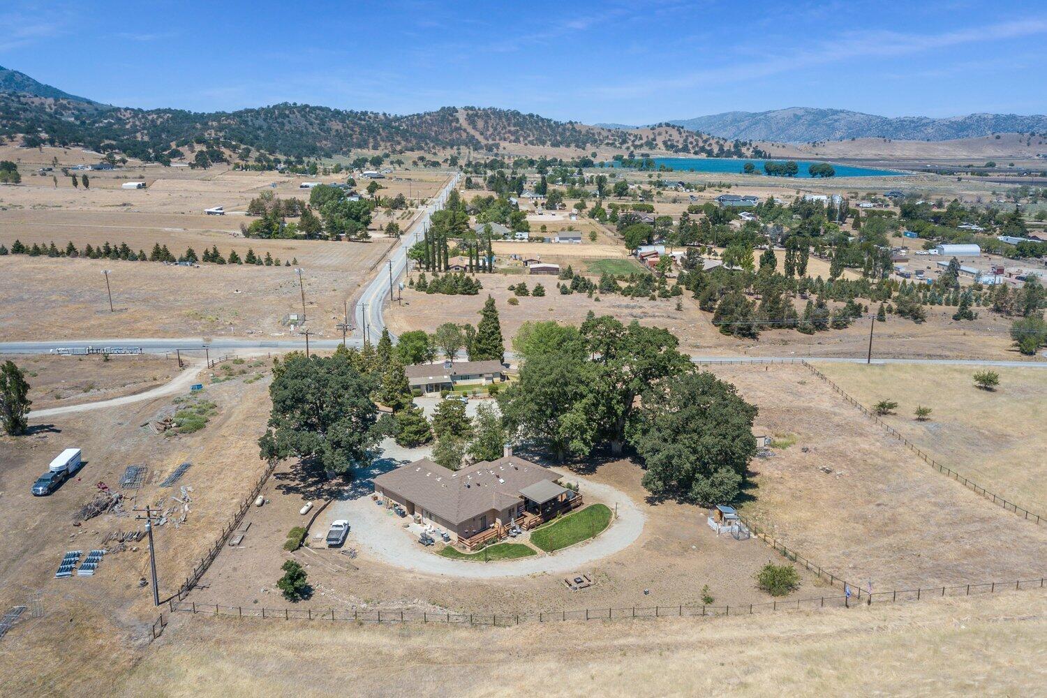 19510 Banducci Road Tehachapi, CA 93561 - Photo 41 of 75 043-19510BanducciRoad-Tehachapi-CA-93561