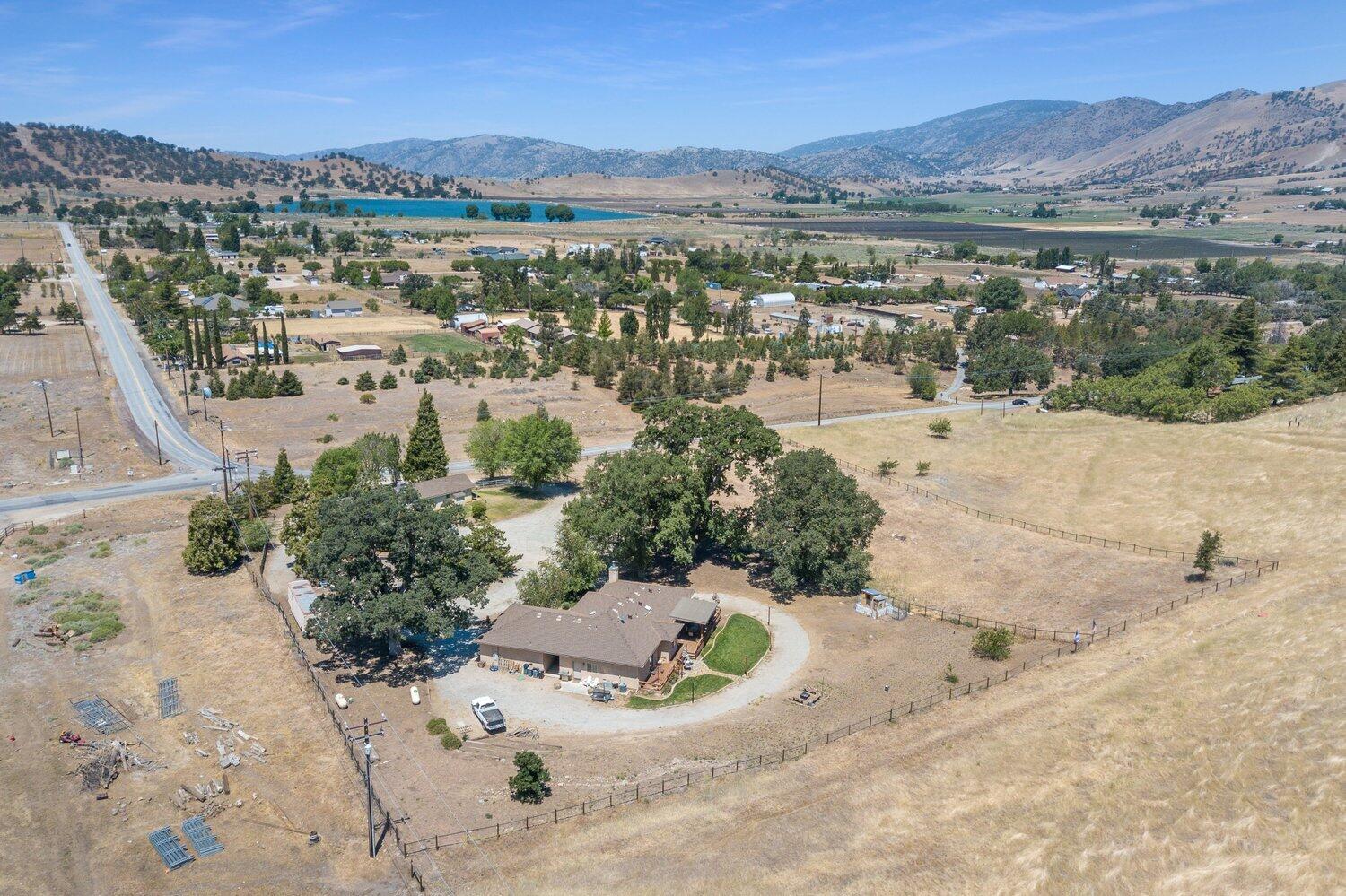 19510 Banducci Road Tehachapi, CA 93561 - Photo 42 of 75 044-19510BanducciRoad-Tehachapi-CA-93561