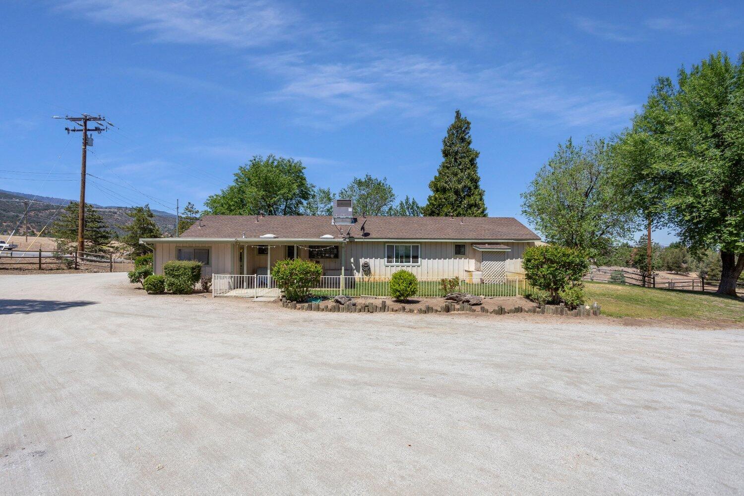 19510 Banducci Road Tehachapi, CA 93561 - Photo 45 of 75 047-19510BanducciRoad-Tehachapi-CA-93561