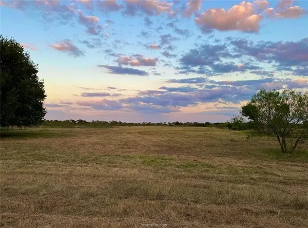 $640,000 | 648 St Thornton Tx 76687, Thornton, TX 76687