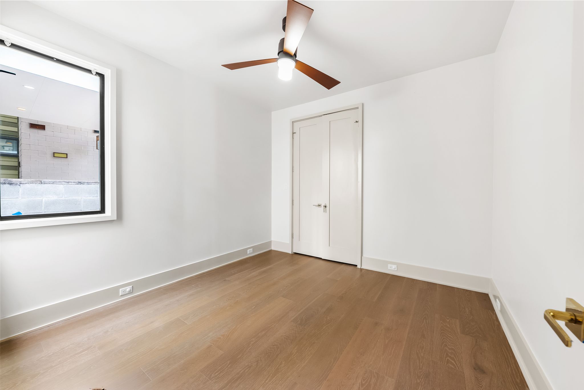 513 El Paso Street Austin, TX 78704 - Photo 16 of 34 a view of an empty room