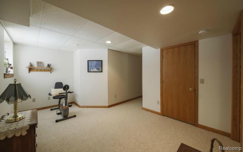5713 Dutcher Road Howell, MI 48843 - Photo 27 of 33 Basement