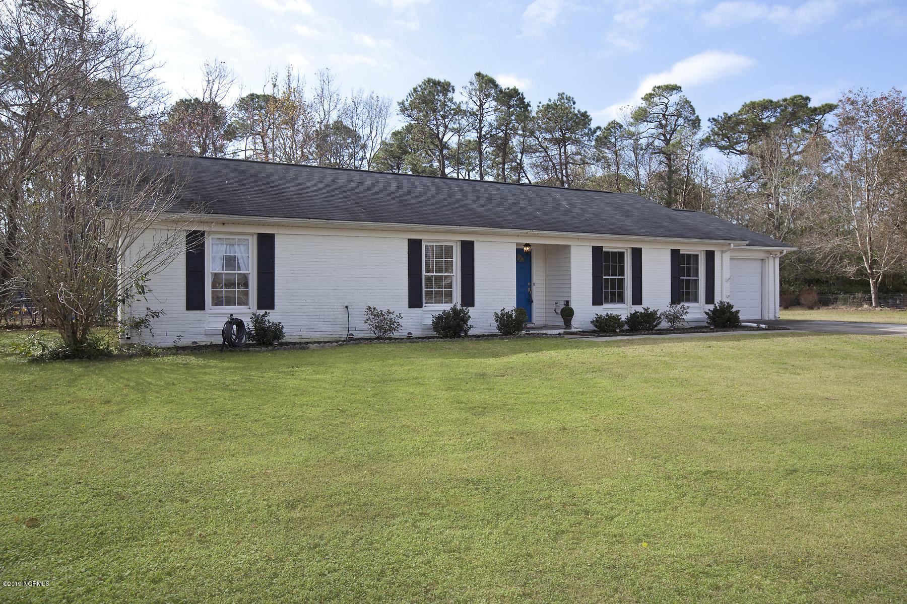 4826 Waltmoor Road Wilmington, NC 28409 - Photo 1 of 30 waltmoor 4826 1f shane_9287g