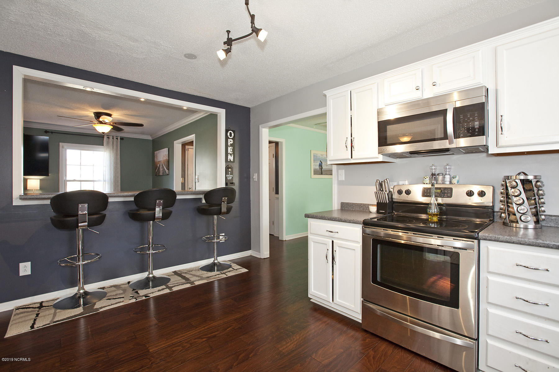 4826 Waltmoor Road Wilmington, NC 28409 - Photo 12 of 30 waltmoor 4826 5kit shane_9340