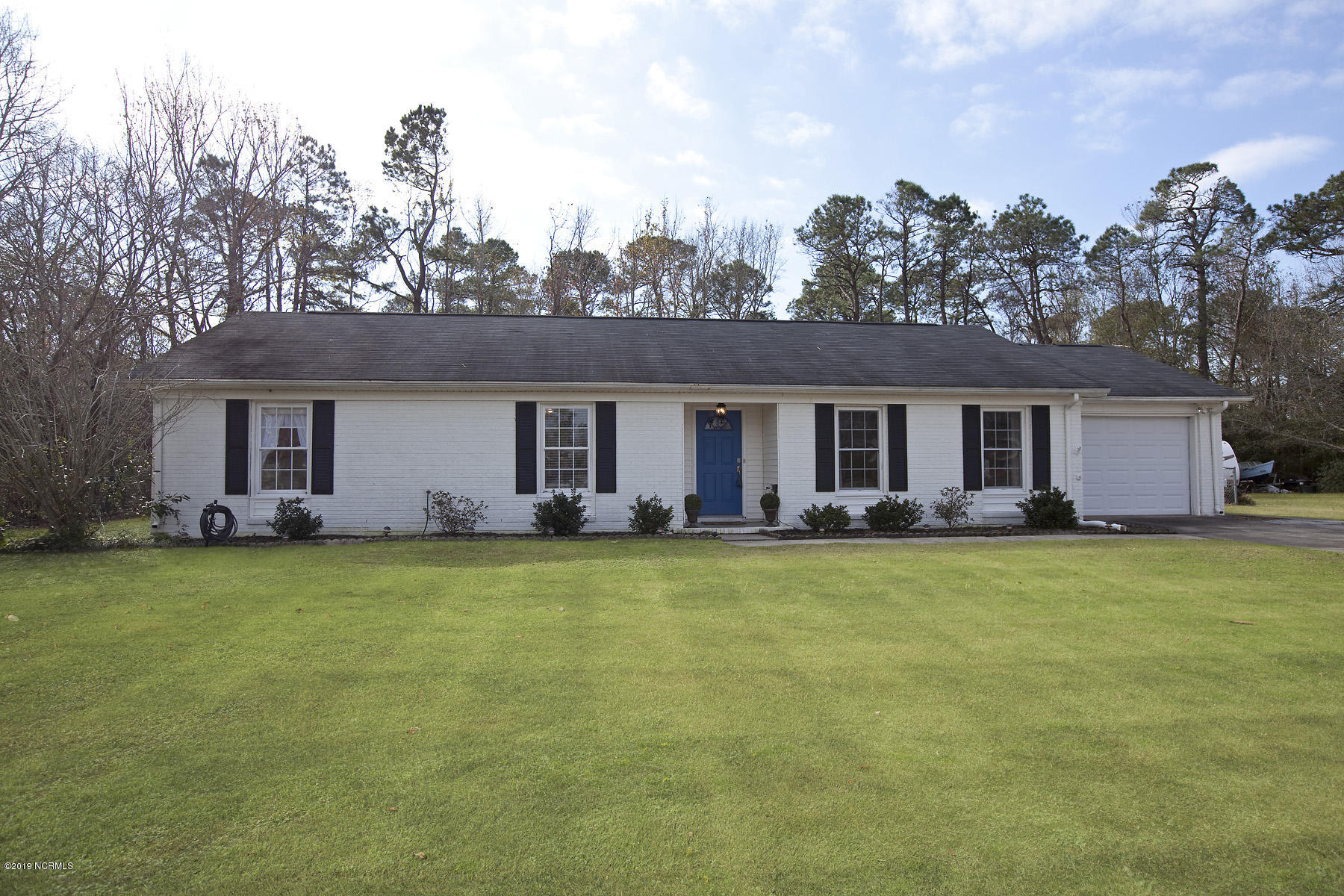 4826 Waltmoor Road Wilmington, NC 28409 - Photo 2 of 30 waltmoor 4826 1f shane_9294g