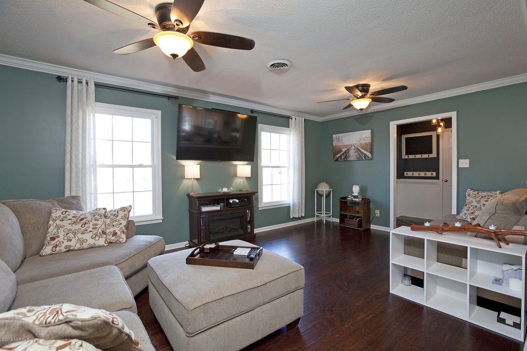 4826 Waltmoor Road Wilmington, NC 28409 - Photo 9 of 30 waltmoor 4826 3lr shane_9323