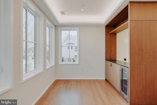 $5,995,000 | 7029 Longwood Drive, Bethesda, MD 20817