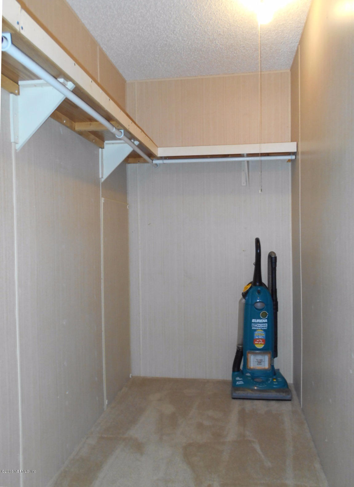 75179 Randy Road Yulee, FL 32097 - Photo 20 of 56 a view of closet