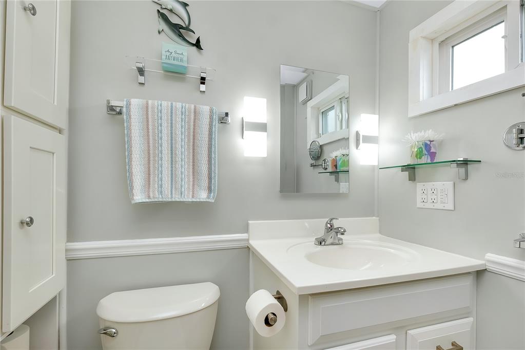 214 Roma Road Venice, FL 34285 - Photo 28 of 49