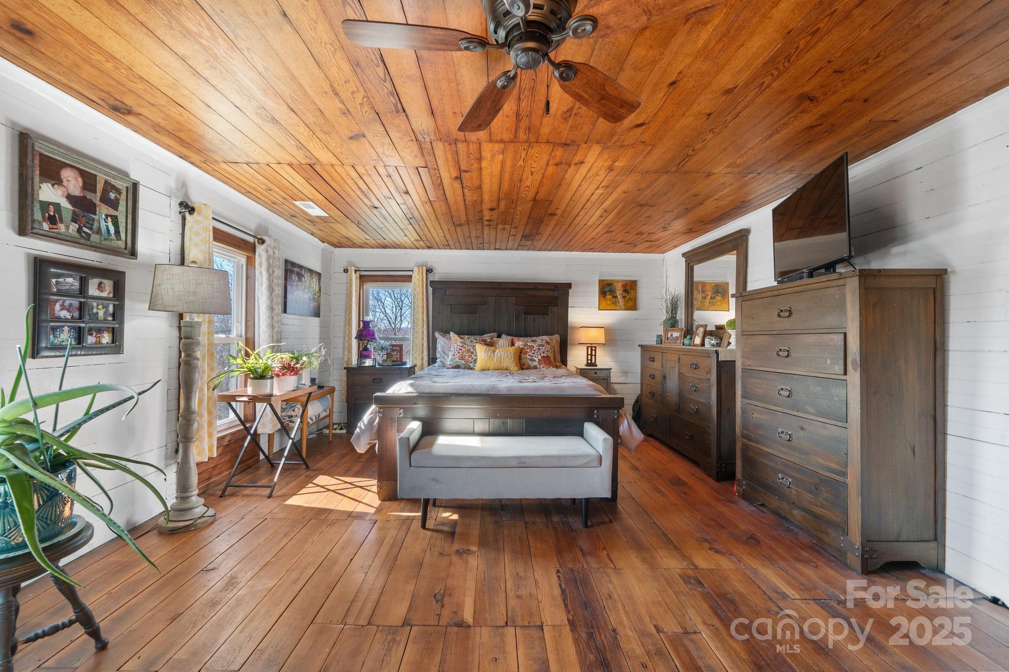 673 Cape Hickory Road Hickory, NC 28601 - Photo 20 of 32 Gallery Image 20