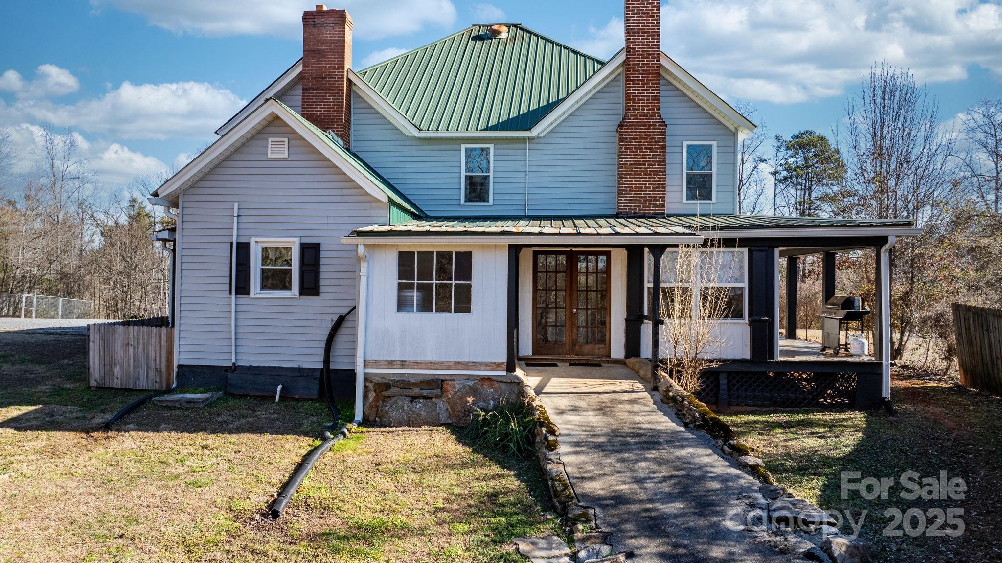 673 Cape Hickory Road Hickory, NC 28601 - Photo 29 of 32 Gallery Image 29