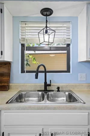 $549,900 | 110 Old English Point, Sunrise Beach, MO 65079