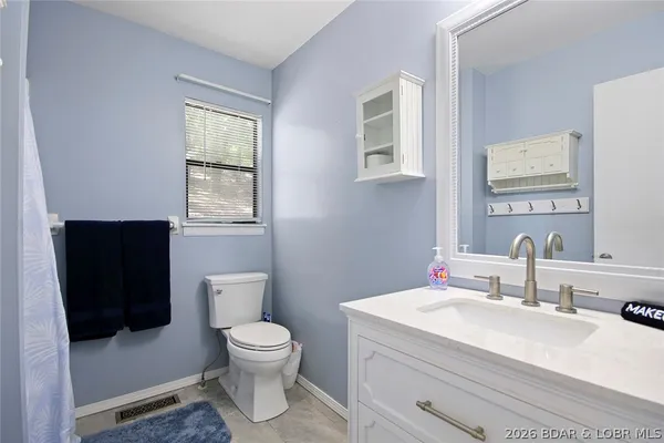 $549,900 | 110 Old English Point, Sunrise Beach, MO 65079