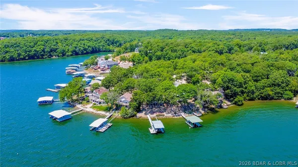 $549,900 | 110 Old English Point, Sunrise Beach, MO 65079