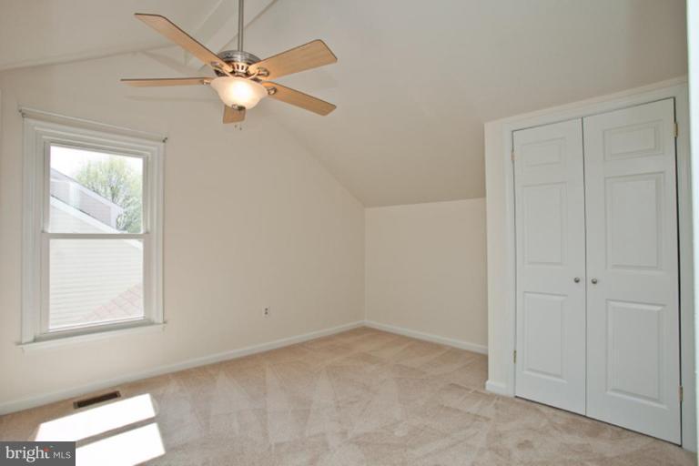 17327 Buehler Road Olney, MD 20832 - Photo 8 of 30 Bedroom #3