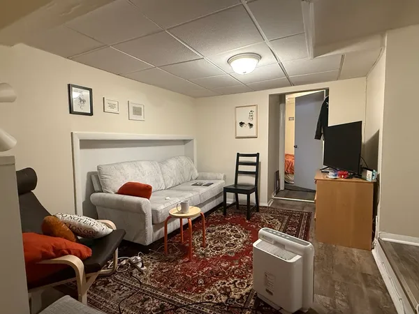 $2,750 | 34 A Park Street, Unit B8, Brookline, MA 02446
