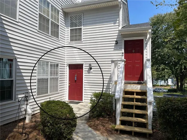 $264,000 | 1304 Glenleaf Drive, Peachtree Corners, GA 30092