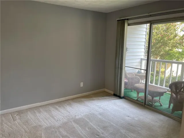 $264,000 | 1304 Glenleaf Drive, Peachtree Corners, GA 30092