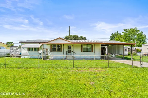 $115,000 | 116 Iowa Street, Crescent City, FL 32112