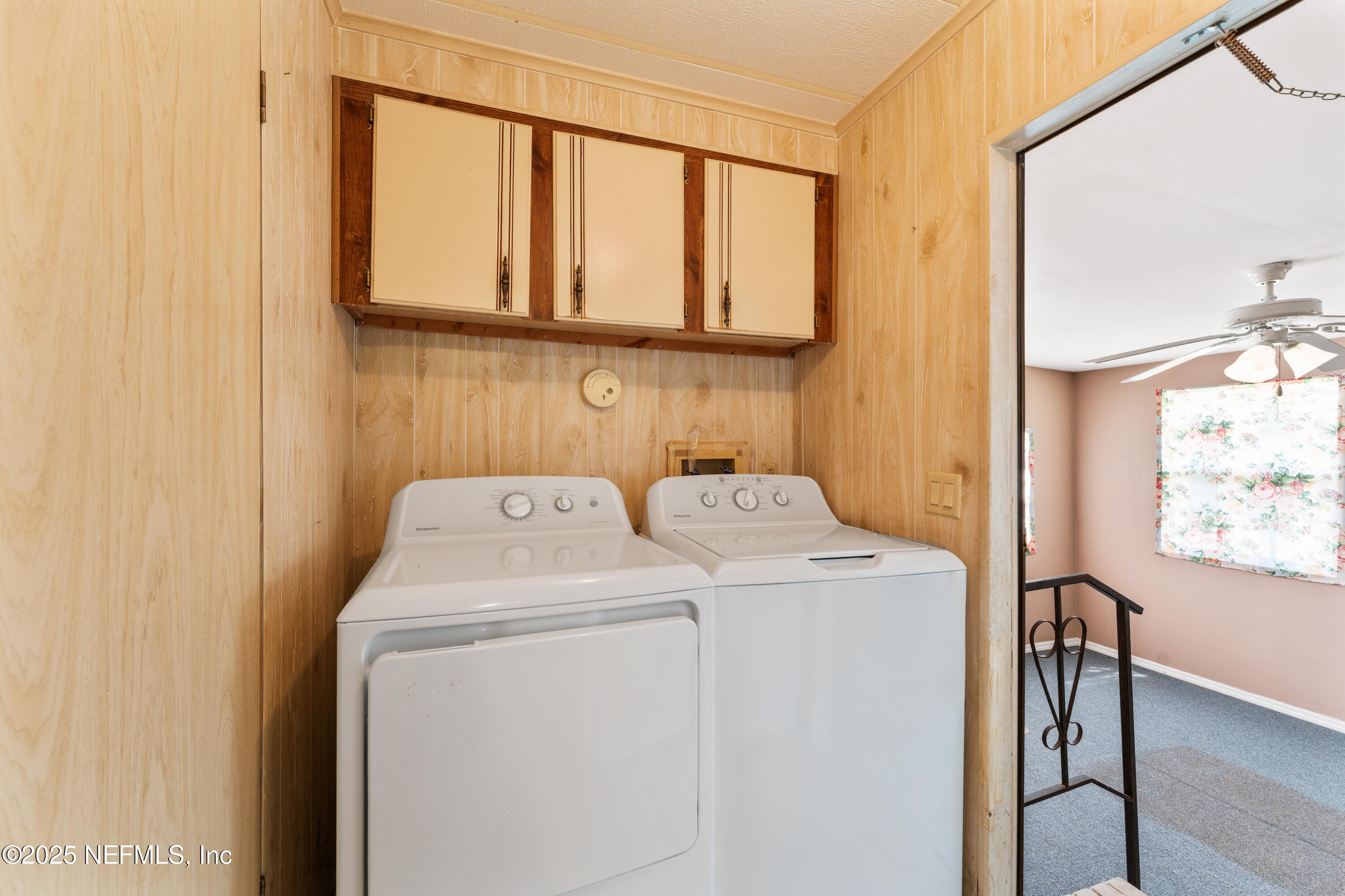 116 Iowa Street Crescent City, FL 32112 - Photo 17 of 25 a utility room with dryer and washer