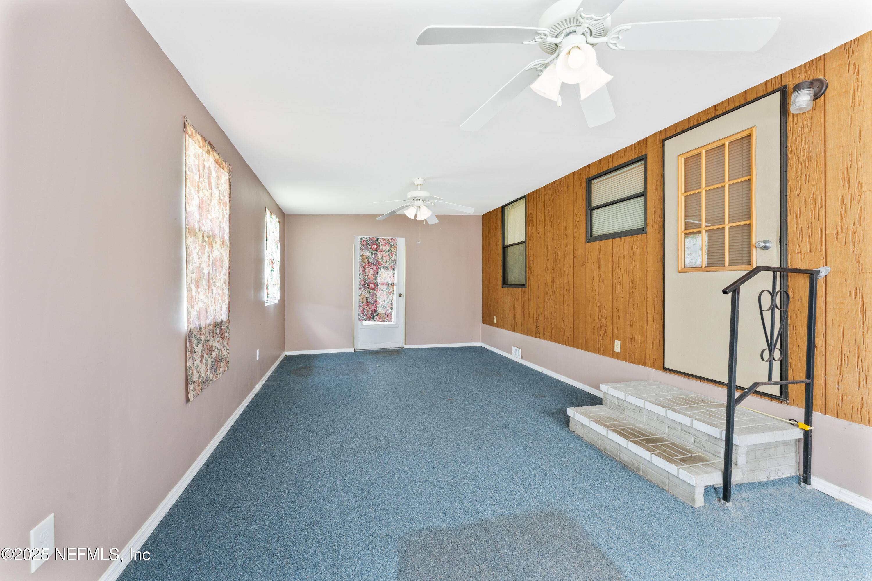 116 Iowa Street Crescent City, FL 32112 - Photo 18 of 25 a view of entryway