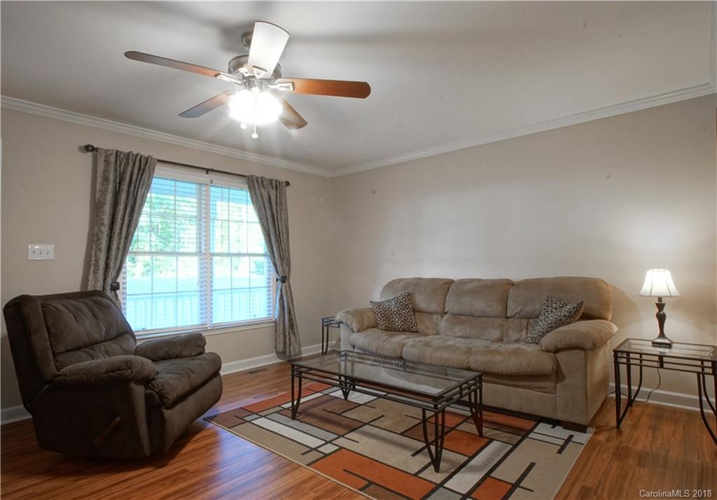 301 Ashebrook Park Road Dallas, NC 28034 - Photo 5 of 29