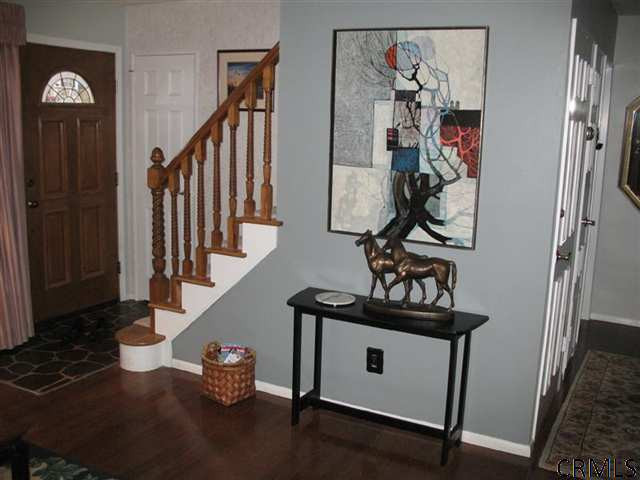 64 Hunting Road Colonie, NY 12205 - Photo 3 of 15 Photo 3