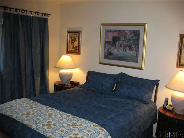 64 Hunting Road Colonie, NY 12205 - Photo 7 of 15 Photo 7