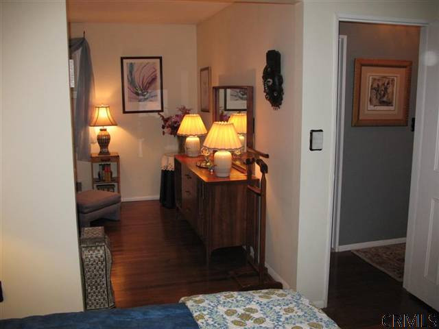 64 Hunting Road Colonie, NY 12205 - Photo 8 of 15 Photo 8