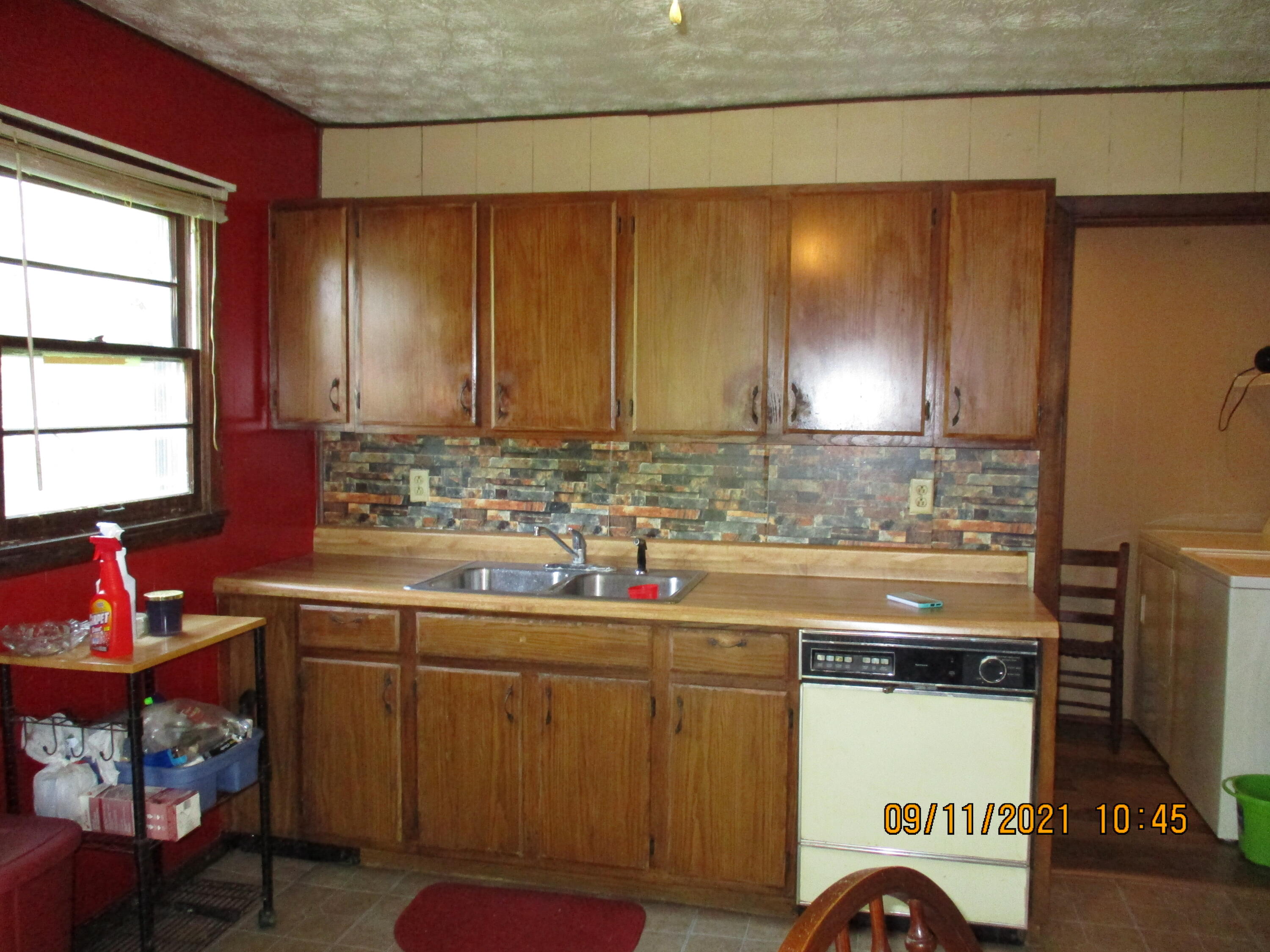 1754 Wells Landing Road Danville, KY 40422 - Photo 7 of 19 IMG_0222