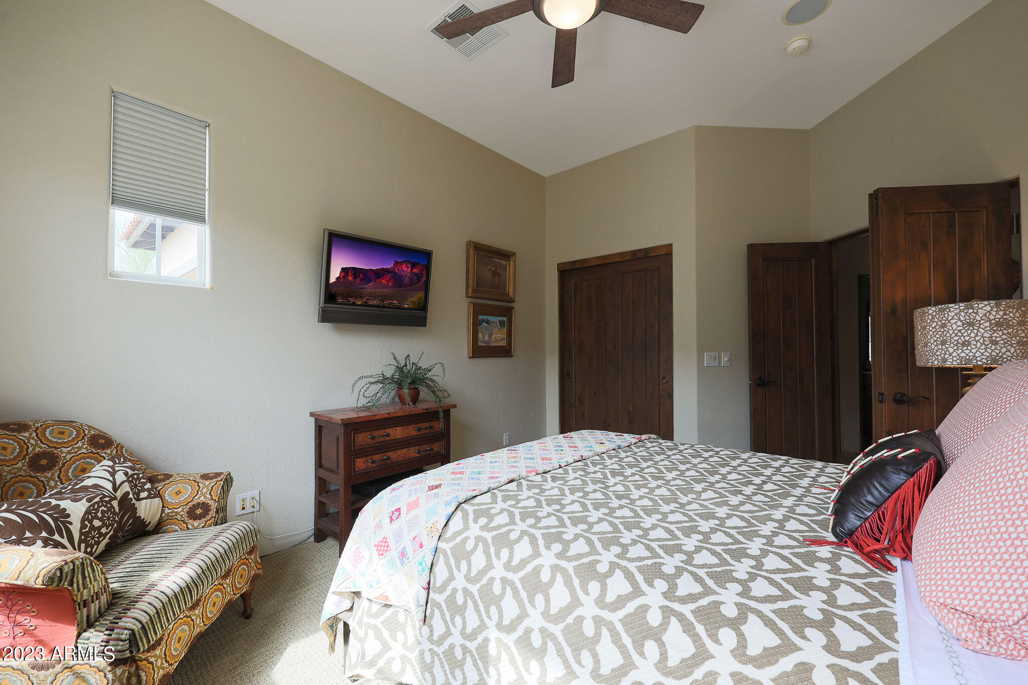 8953 East Mountain Spring Road Scottsdale, AZ 85255 - Photo 13 of 32 Guest Bedroom