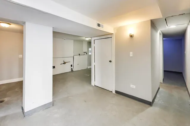 $189,900 | 5116 South Carpenter Street, Chicago, IL 60609