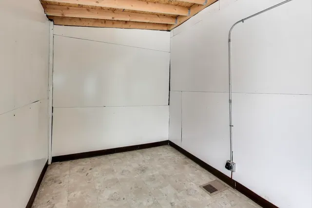 $189,900 | 5116 South Carpenter Street, Chicago, IL 60609