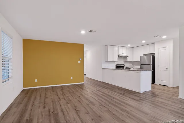 $1,995 | 5832 Forenoon Drive, Bulverde, TX 78163