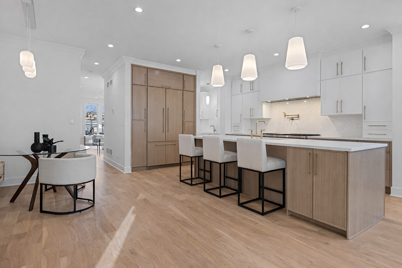 3614 North Marshfield Avenue Chicago, IL 60613 - Photo 16 of 61