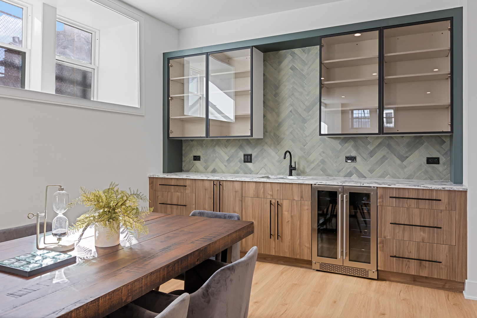 3614 North Marshfield Avenue Chicago, IL 60613 - Photo 40 of 61