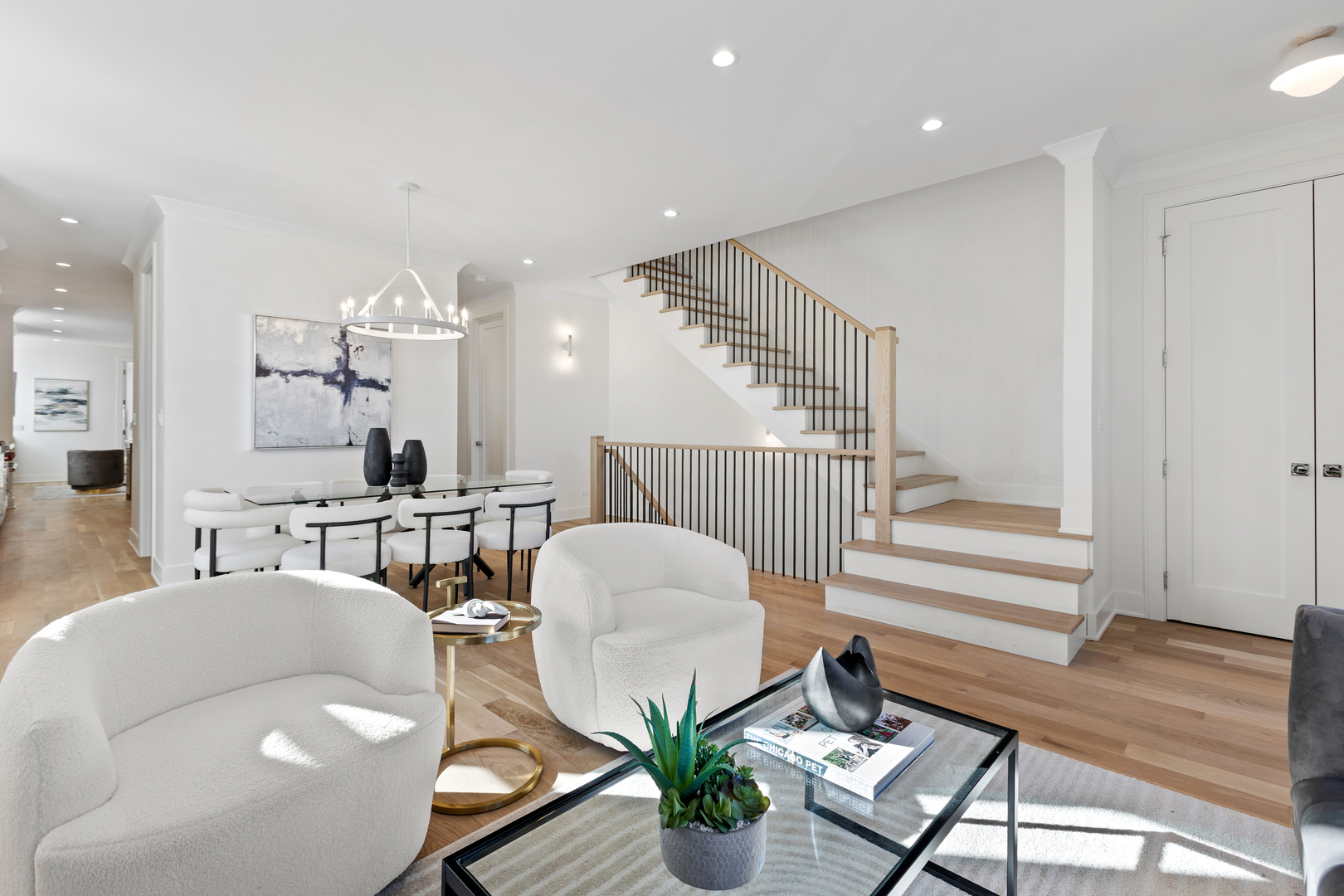 3614 North Marshfield Avenue Chicago, IL 60613 - Photo 5 of 61 a living room with furniture and wooden floor