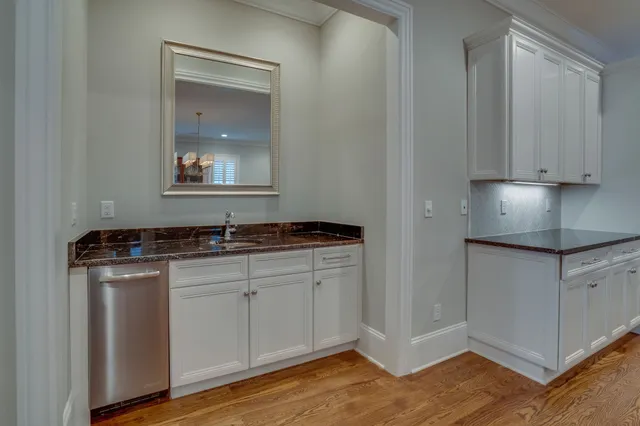 $9,995 | 2424 A Abbott Martin Road, Nashville, TN 37215