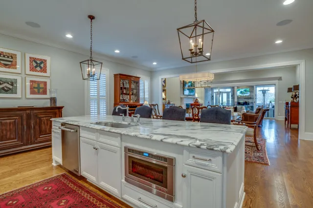 $9,995 | 2424 A Abbott Martin Road, Nashville, TN 37215