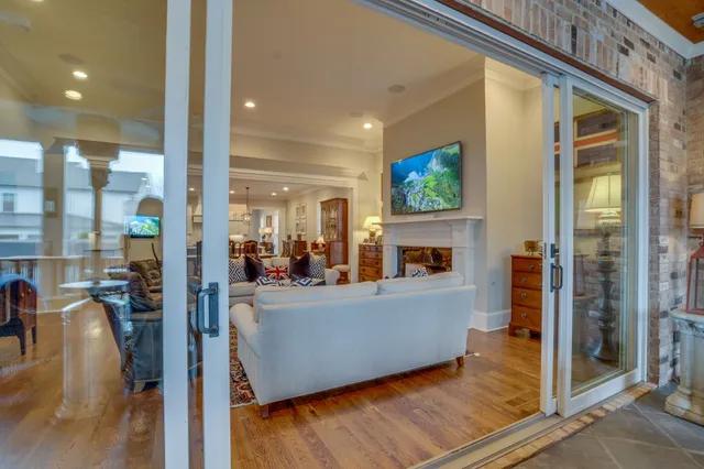 $9,995 | 2424 A Abbott Martin Road, Nashville, TN 37215